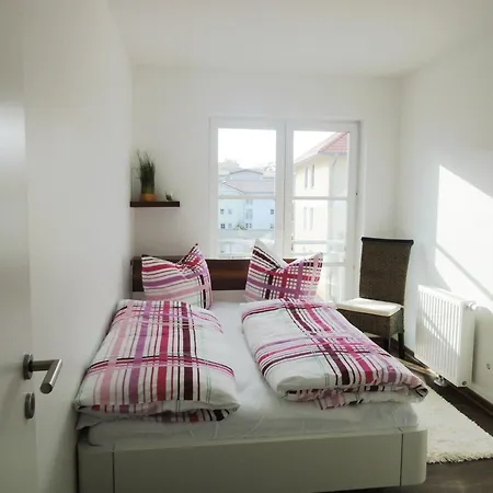Fuerstenhof - Ferienwohnung Strandlaeufer Apartment *