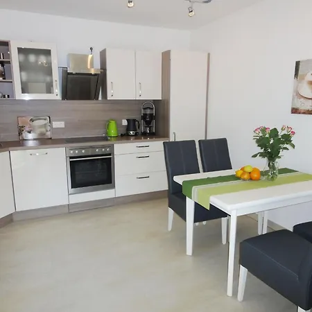 Fuerstenhof - Ferienwohnung Strandlaeufer 그랄뮈리츠
