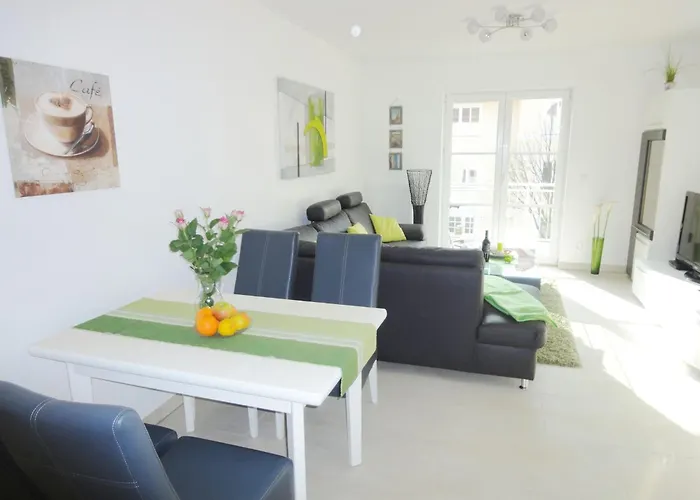 Fuerstenhof - Ferienwohnung Strandlaeufer 아파트