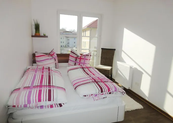 Fuerstenhof - Ferienwohnung Strandlaeufer *