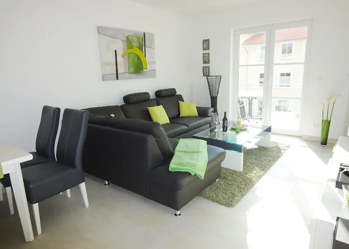 Fuerstenhof - Ferienwohnung Strandlaeufer *
